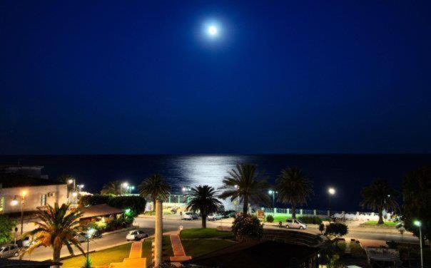 Hotel Mediterraneo Roccella Ionica Luaran gambar