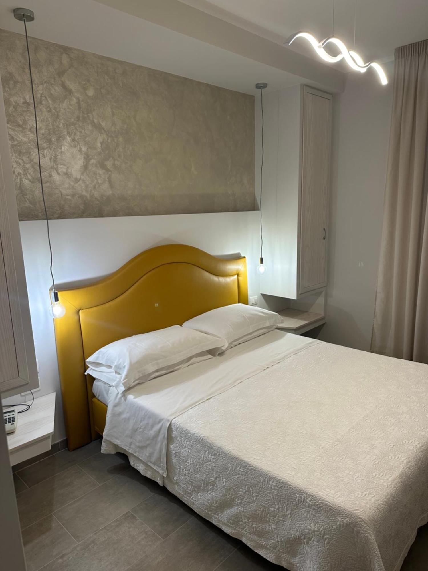 Hotel Mediterraneo Roccella Ionica Luaran gambar