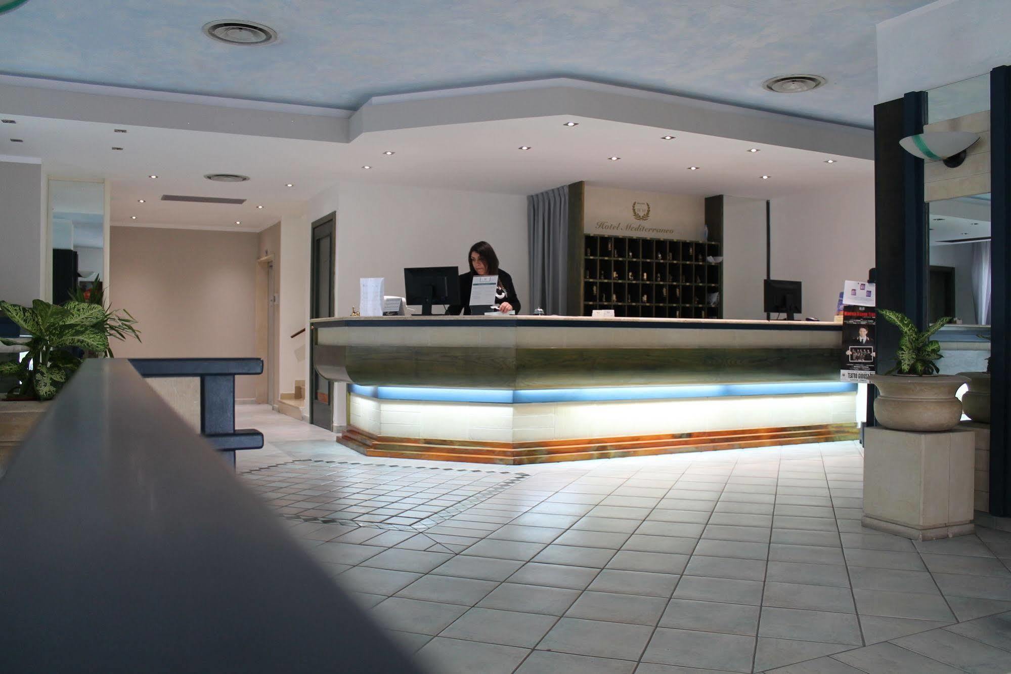 Hotel Mediterraneo Roccella Ionica Luaran gambar